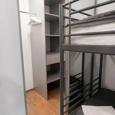 Nemirseta Forest Butas *