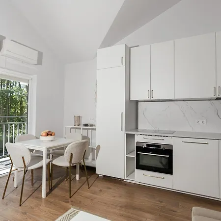 Nemirseta Forest Appartement